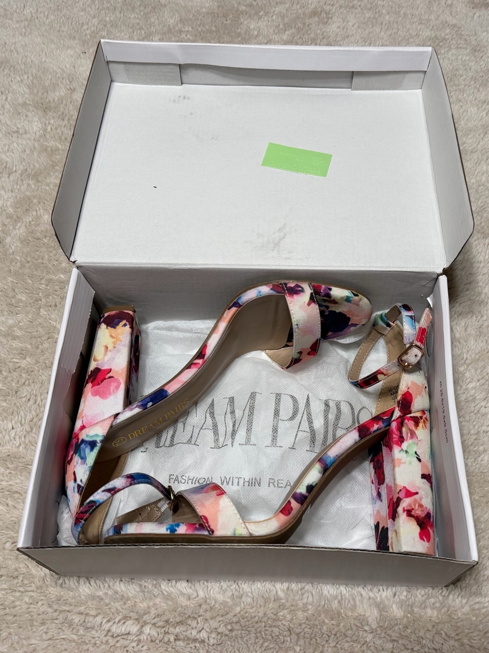 Dream Pairs Hi Chunk Floral Shoes